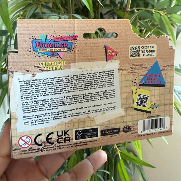 FUGGLER 2 Pack Figures Rad Edition New in Box - Picture 2 of 2